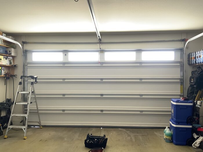 Garage-door-services-ramona